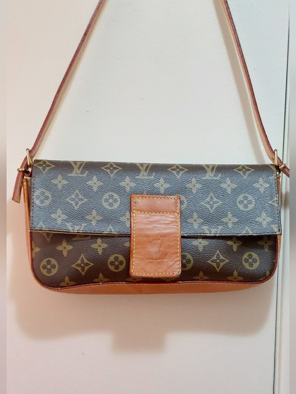 NEW Louis Vuitton Brown Monogram Shoulder Bag